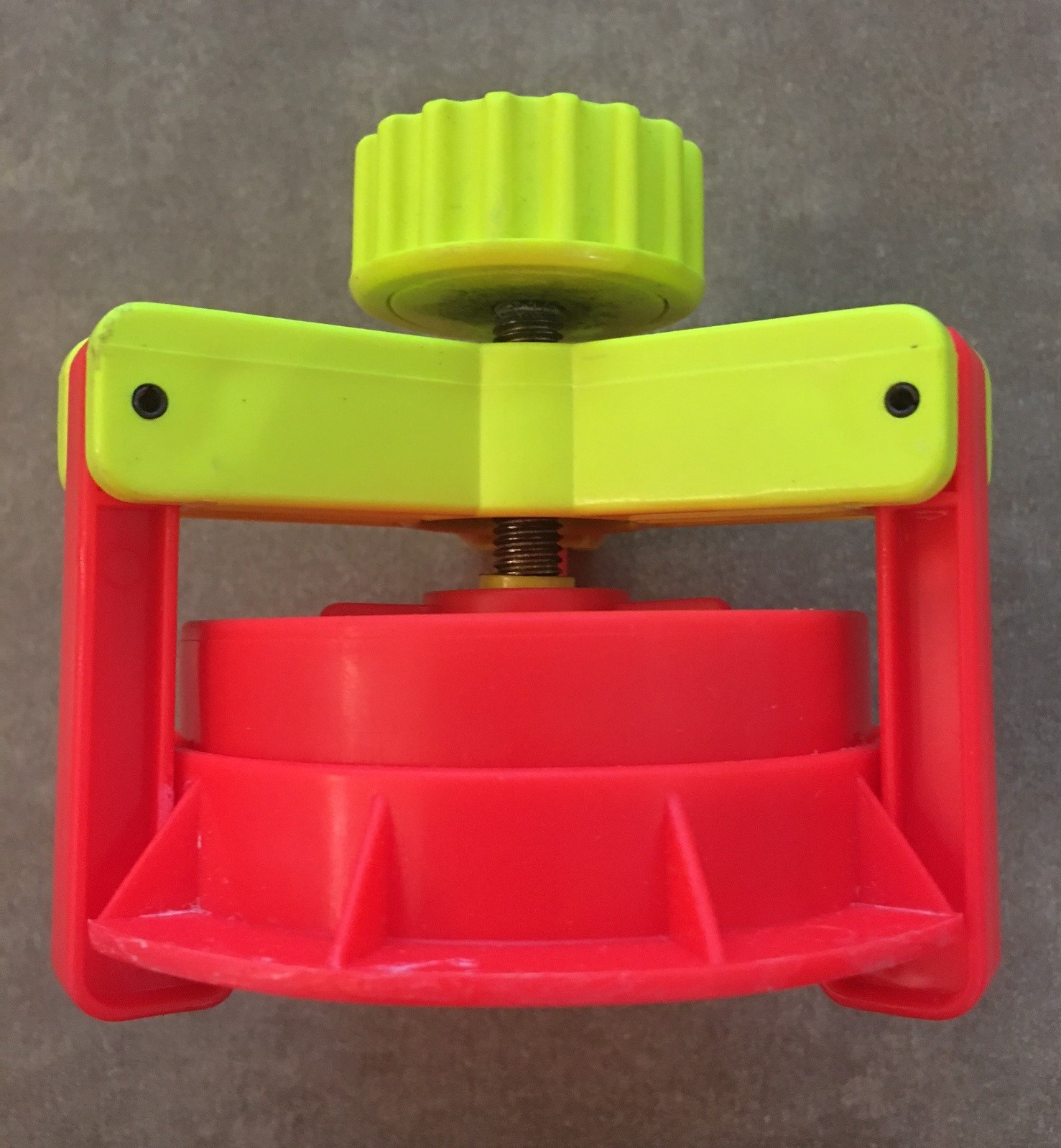 GoRC Canada. HobbyTech Hands Free Tire Gluer (refurb)